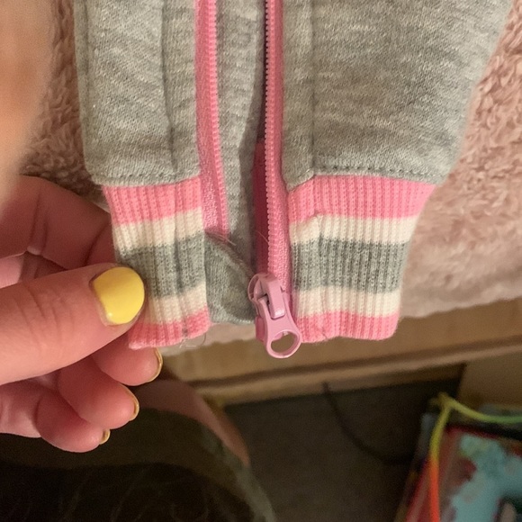 NWOT Reebok Baby Girl Gray Pink Bodysuit Romper​ - Picture 4 of 7